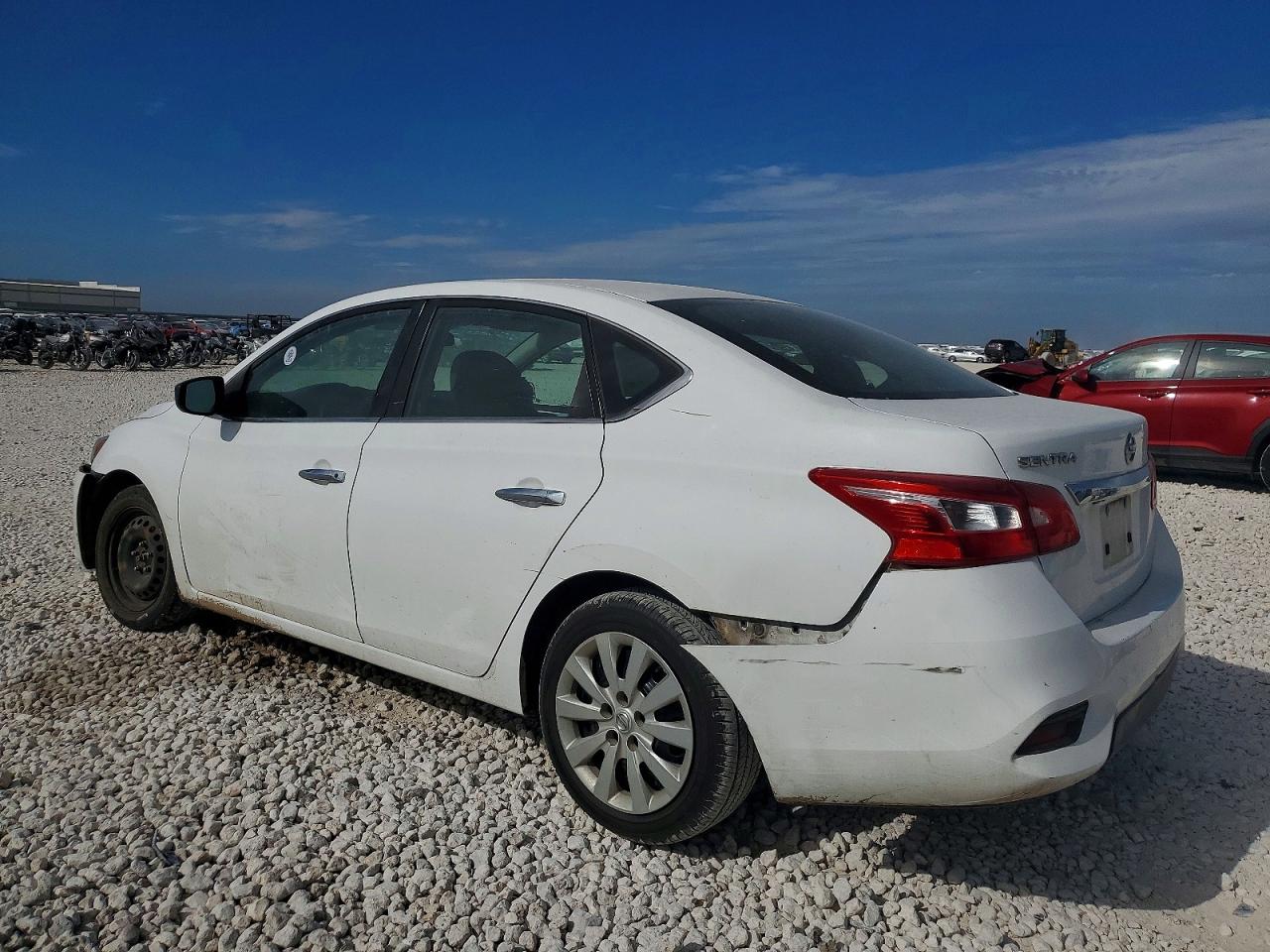 2018 NISSAN SENTRA S photo 2