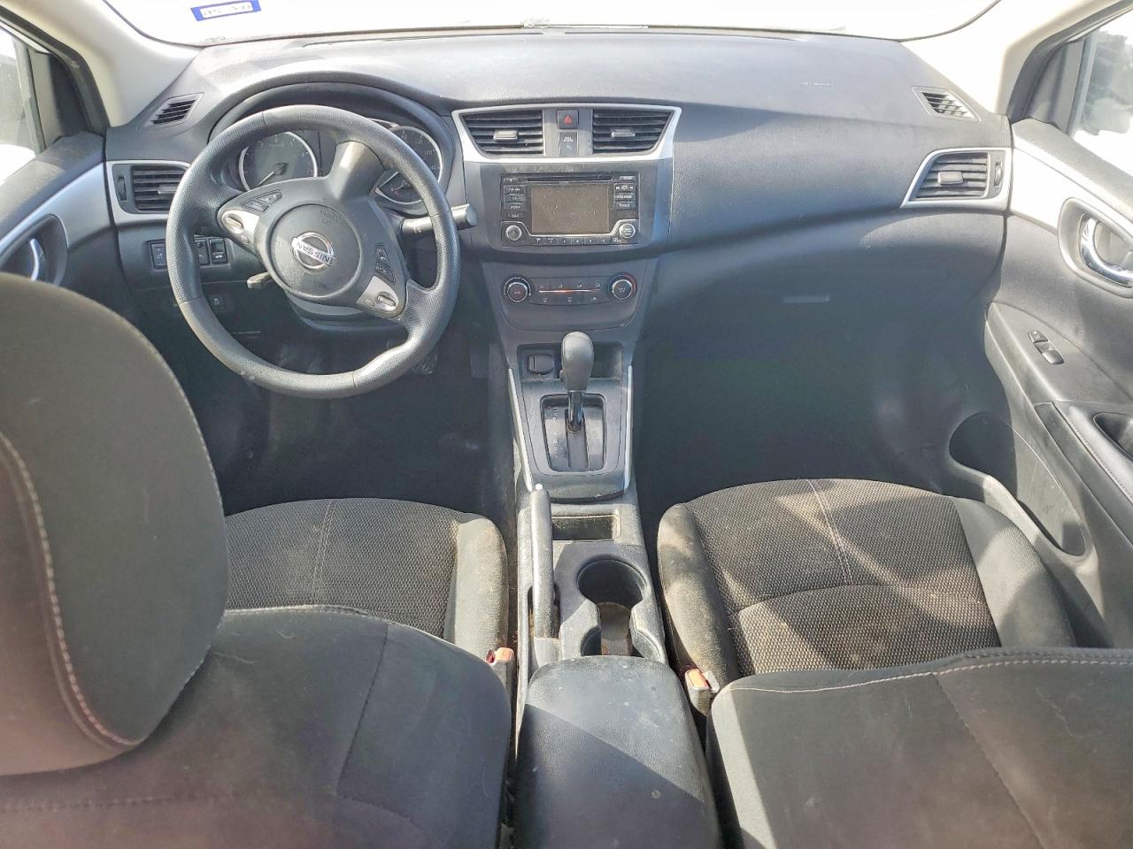 2018 NISSAN SENTRA S photo 8