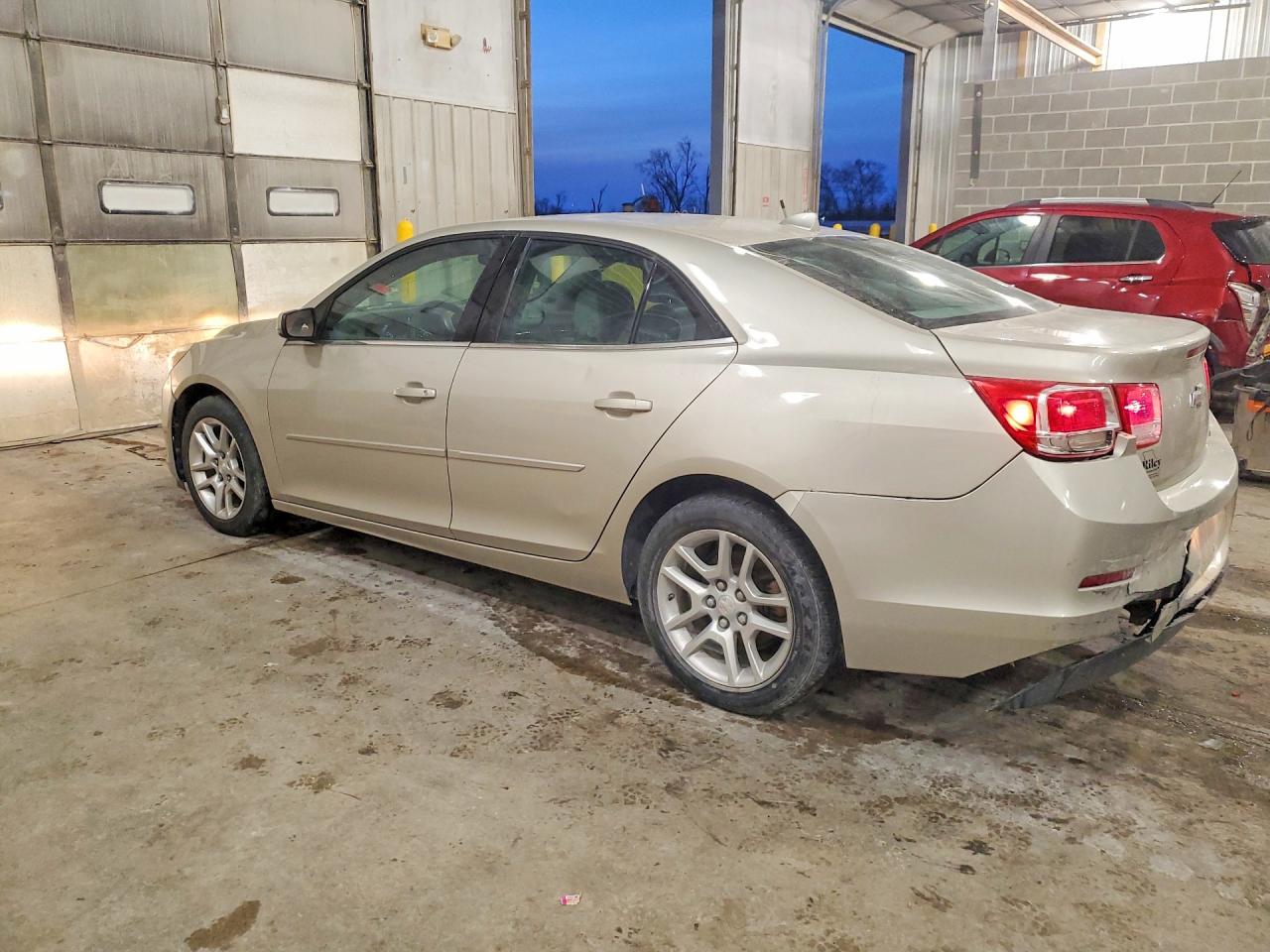 2013 CHEVROLET MALIBU 1LT photo 2