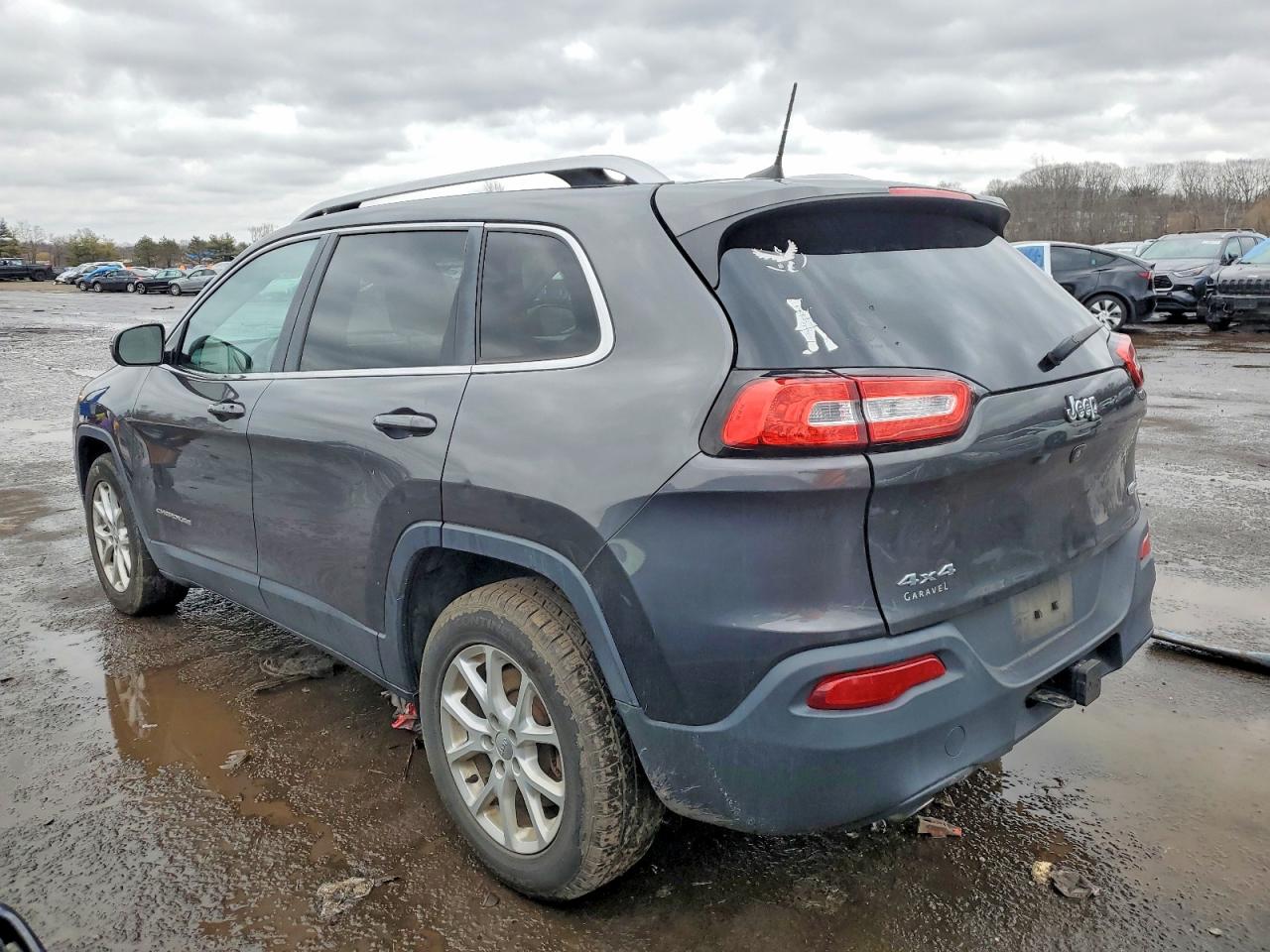 2016 JEEP CHEROKEE LATITUDE photo 5