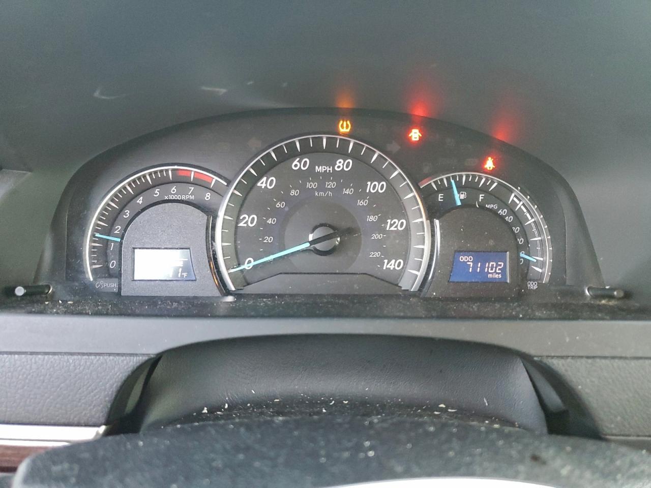 2013 TOYOTA CAMRY L photo 9