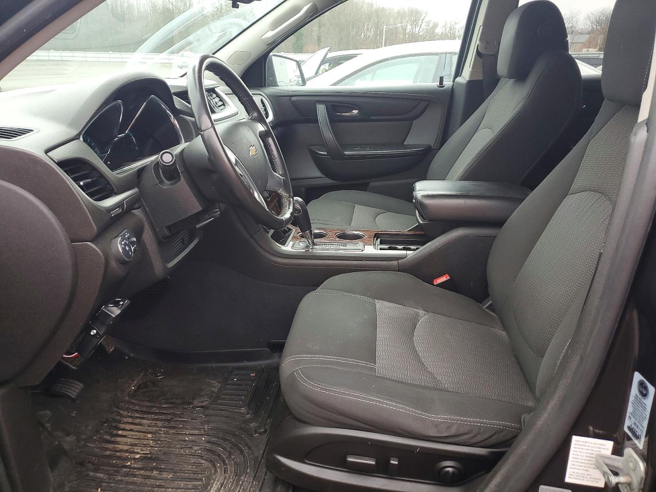 2014 CHEVROLET TRAVERSE LT photo 7