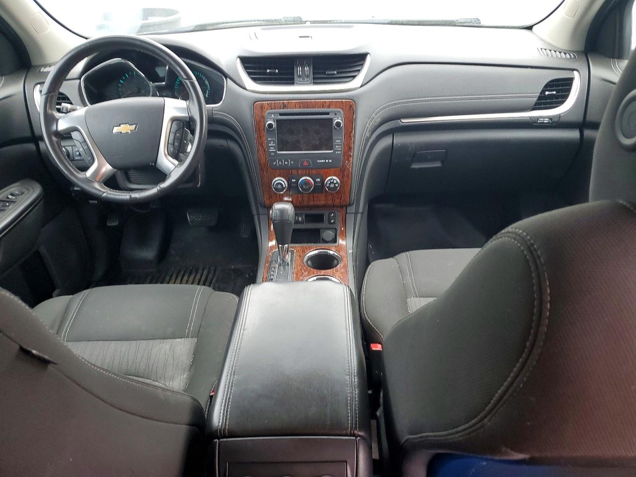 2014 CHEVROLET TRAVERSE LT photo 8