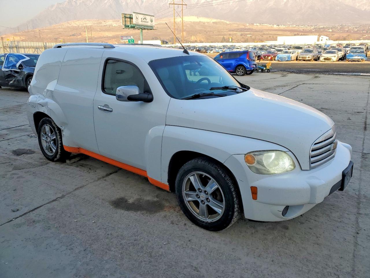 2008 CHEVROLET HHR PANEL LT photo 4
