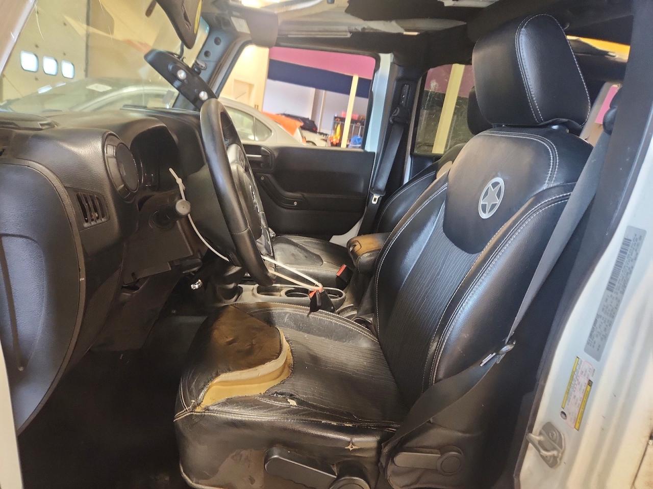 2015 JEEP WRANGLER UNLIMITED SPORT photo 7