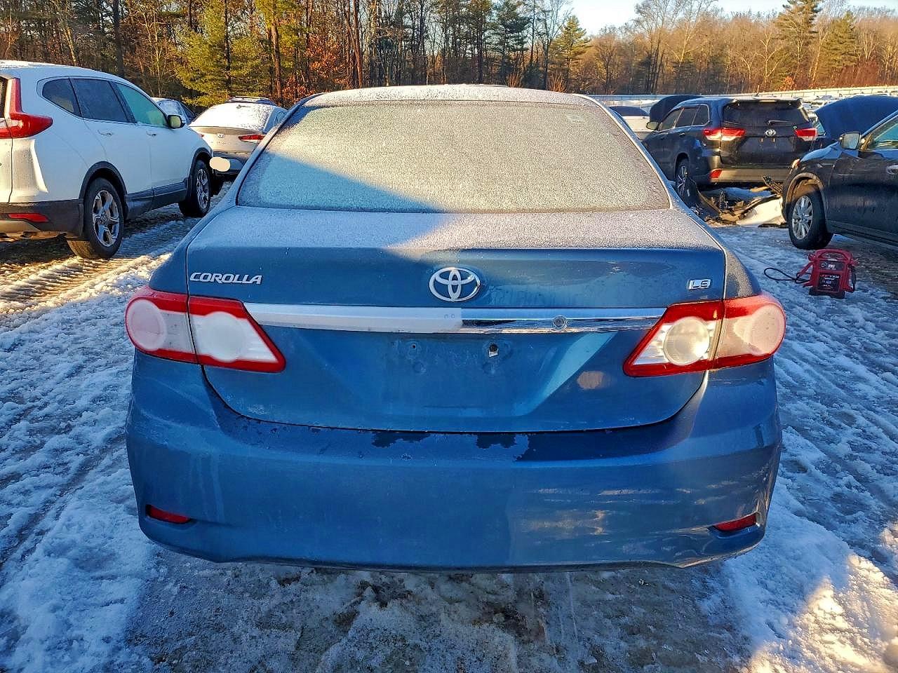 2013 TOYOTA COROLLA BASE photo 6