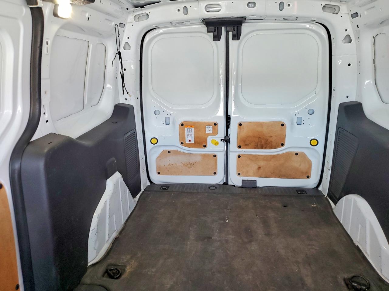 2015 FORD TRANSIT CONNECT XL photo 10