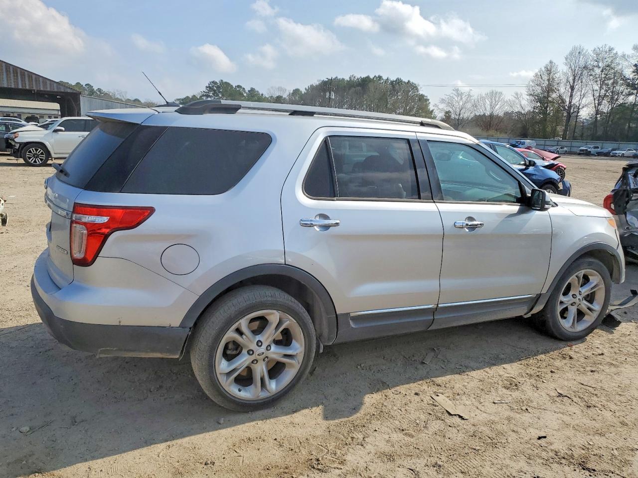 2015 FORD EXPLORER LIMITED photo 3