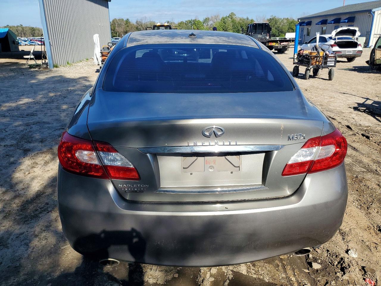 2012 INFINITI M37 X photo 6