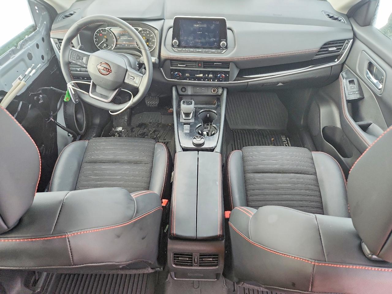 2025 NISSAN ROGUE SV photo 8