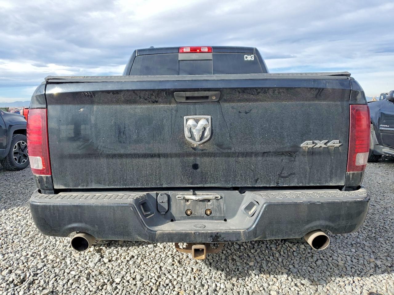 2014 RAM 1500 SPORT photo 6
