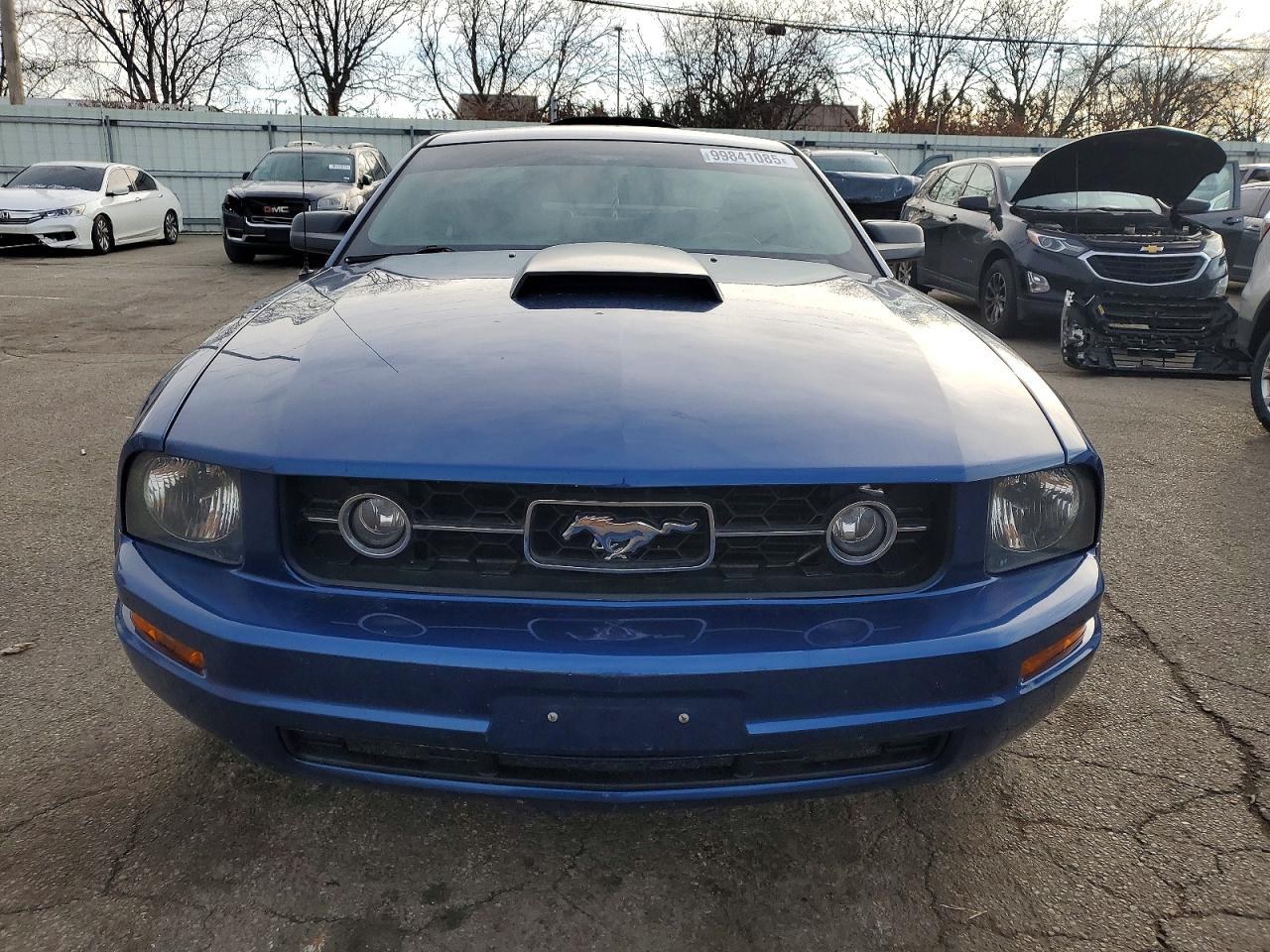 2006 FORD MUSTANG photo 5