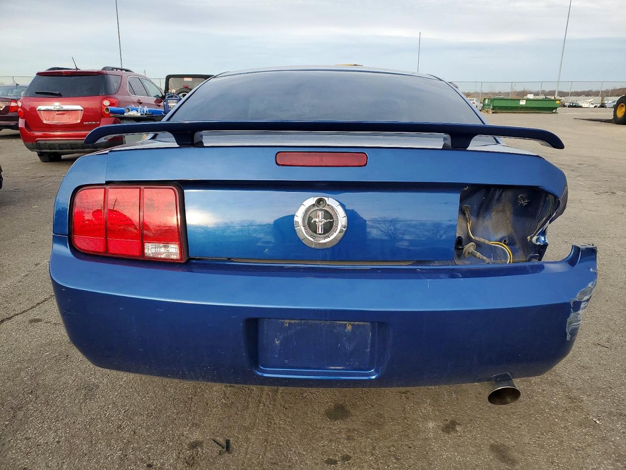 2006 FORD MUSTANG photo 6