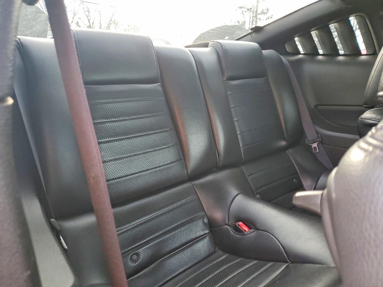 2006 FORD MUSTANG photo 10