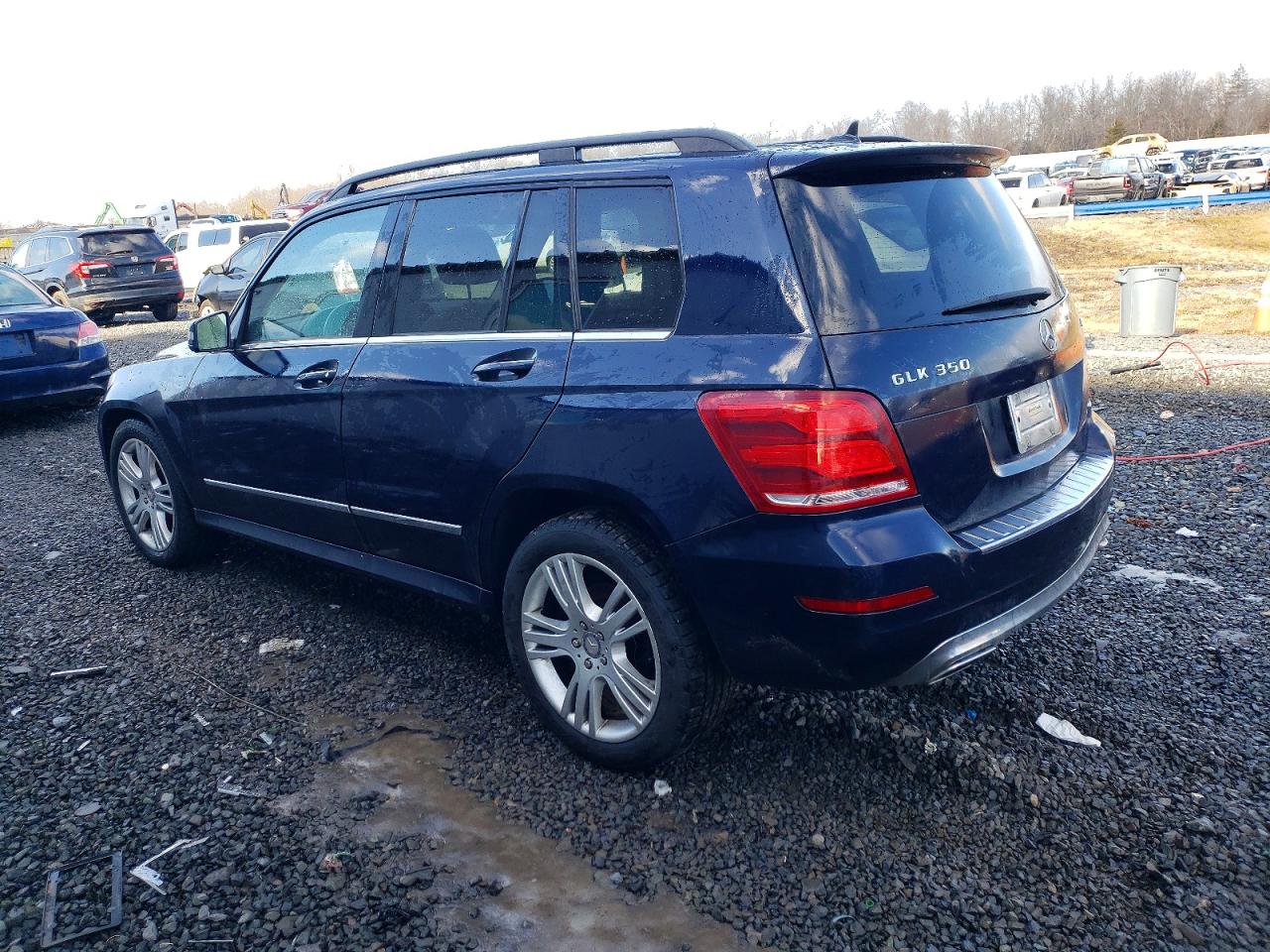 2015 MERCEDES-BENZ GLK 350 4MATIC photo 2