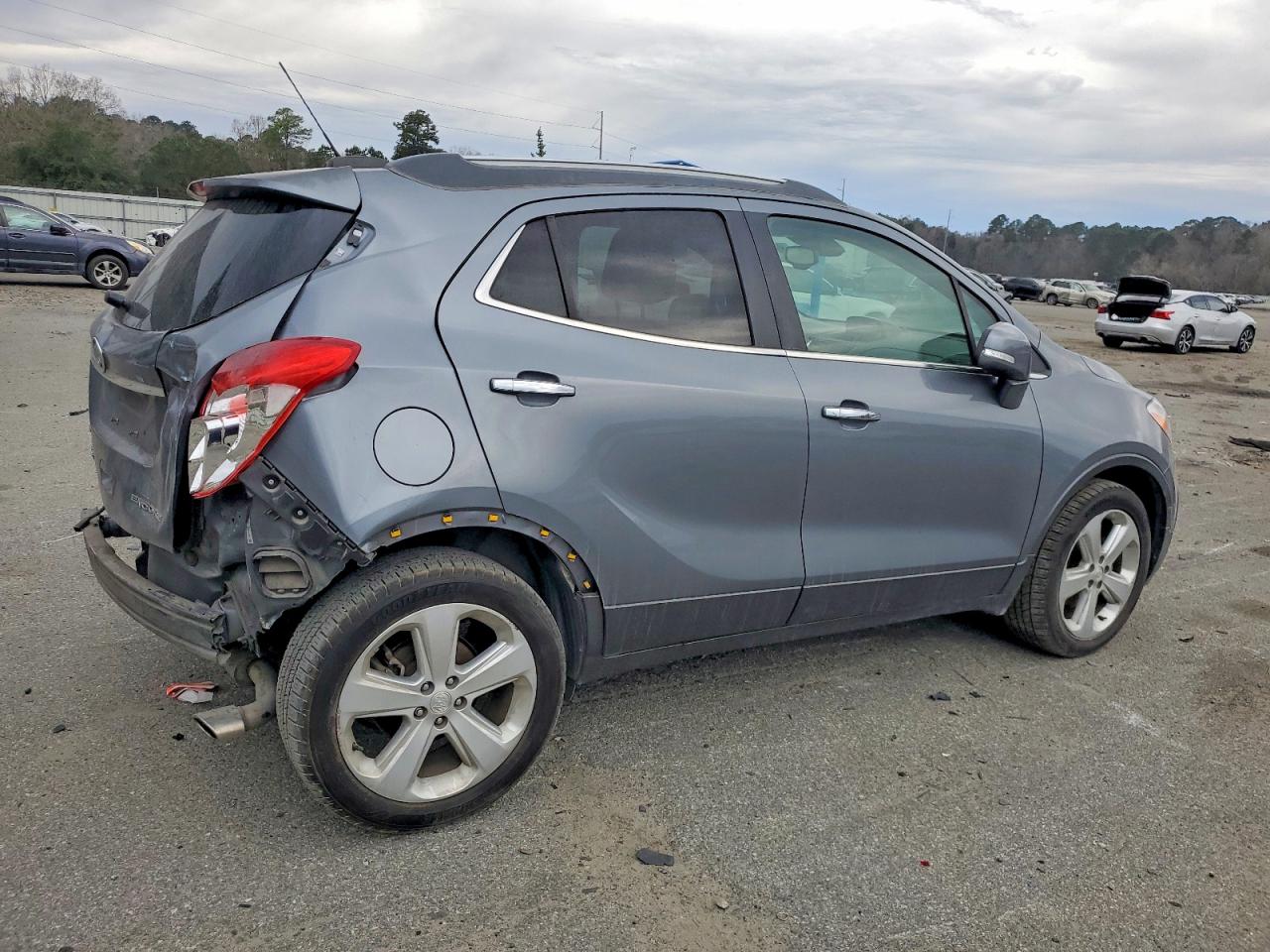 2015 BUICK ENCORE CONVENIENCE photo 3