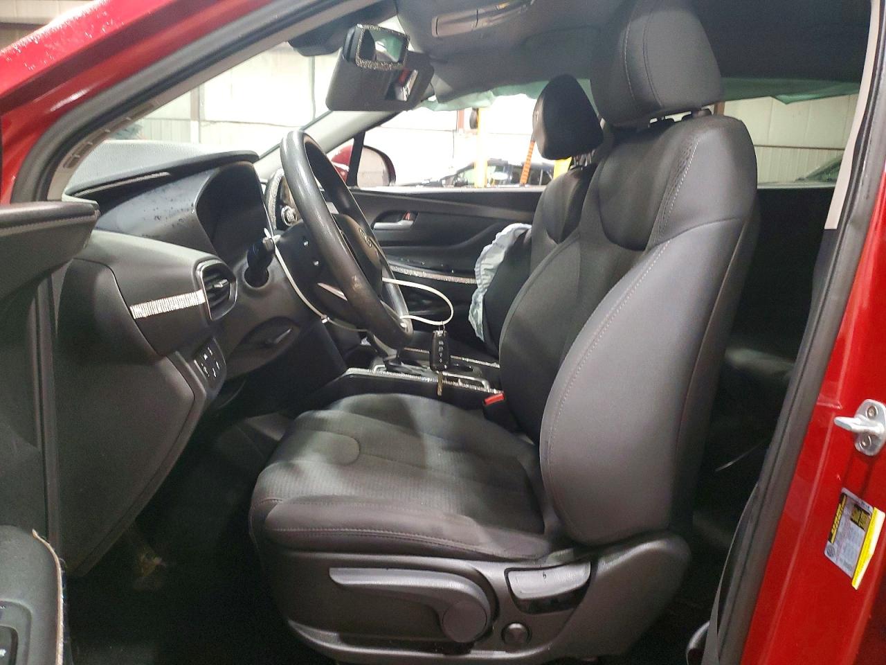 2019 HYUNDAI SANTA FE SE photo 13