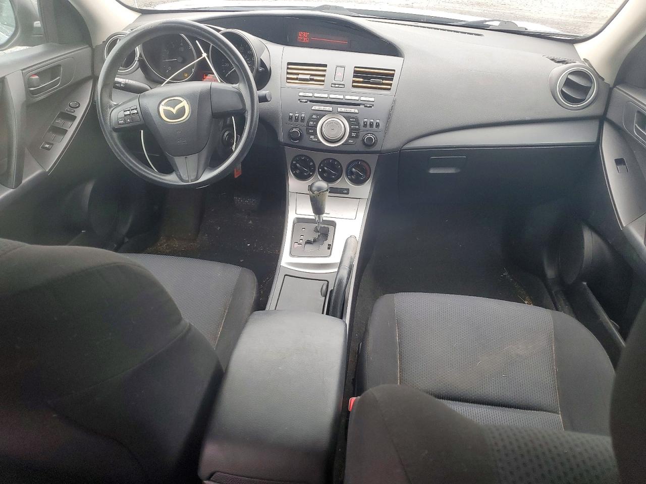 2010 MAZDA 3 I photo 8