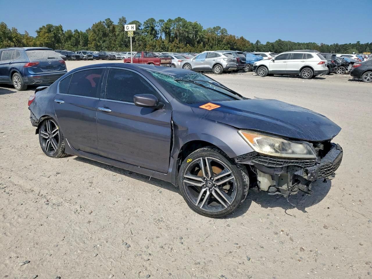 2016 HONDA ACCORD SPORT photo 4