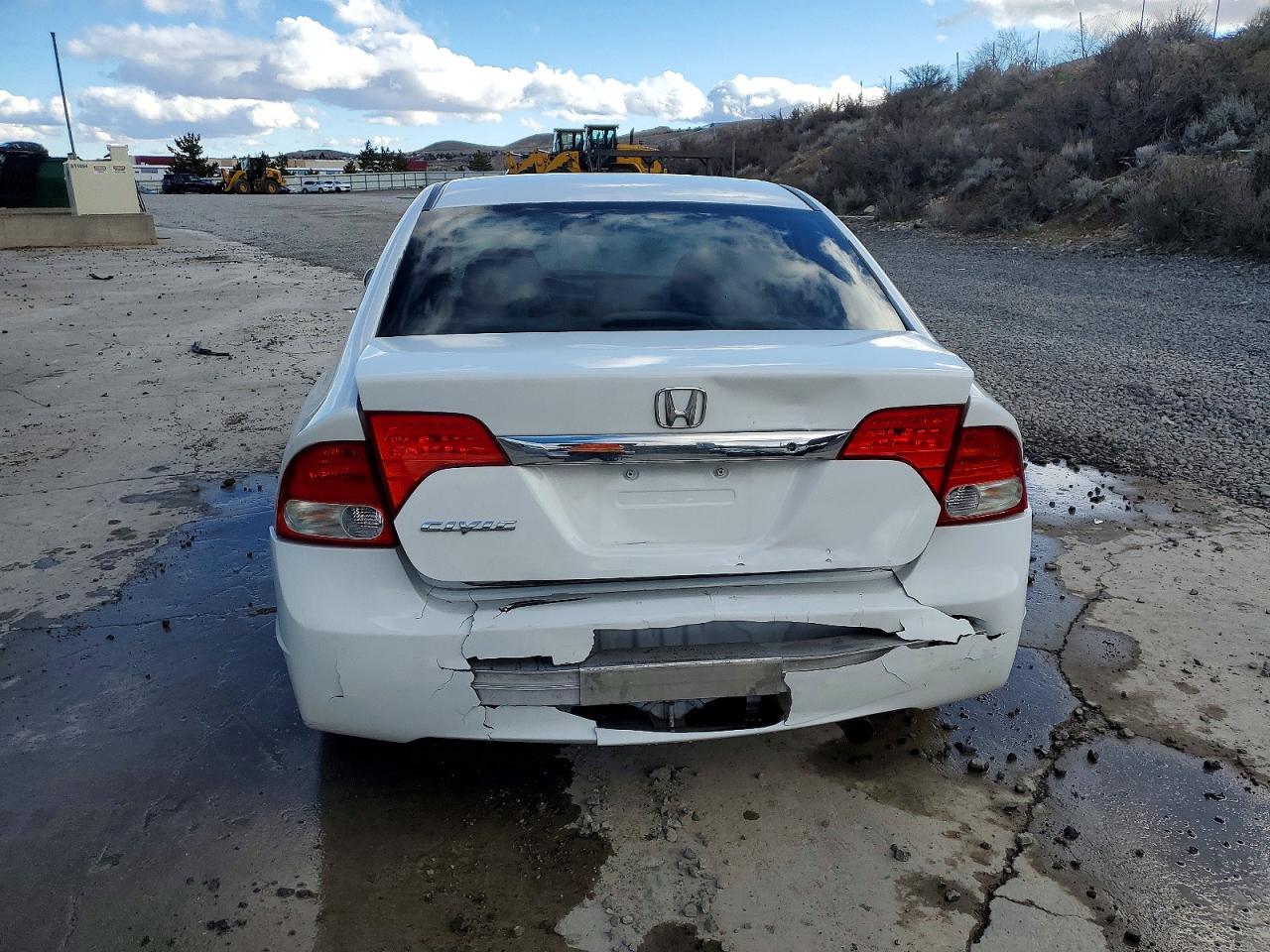 2010 HONDA CIVIC LX photo 6