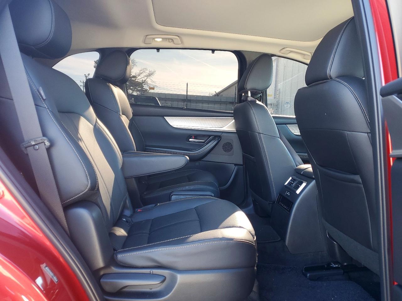 2024 MAZDA CX-90 PREMIUM photo 11