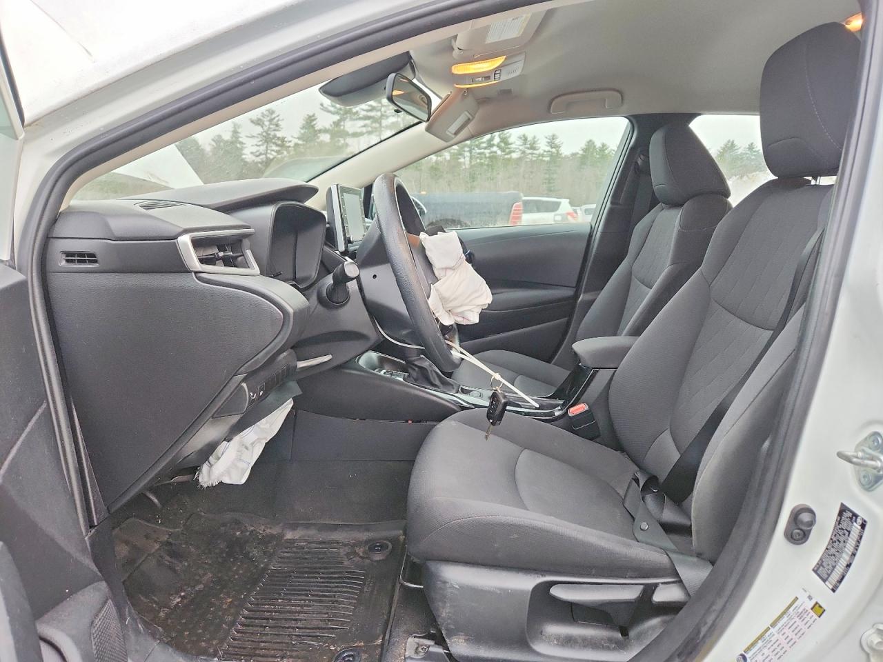 2021 TOYOTA COROLLA LE photo 7