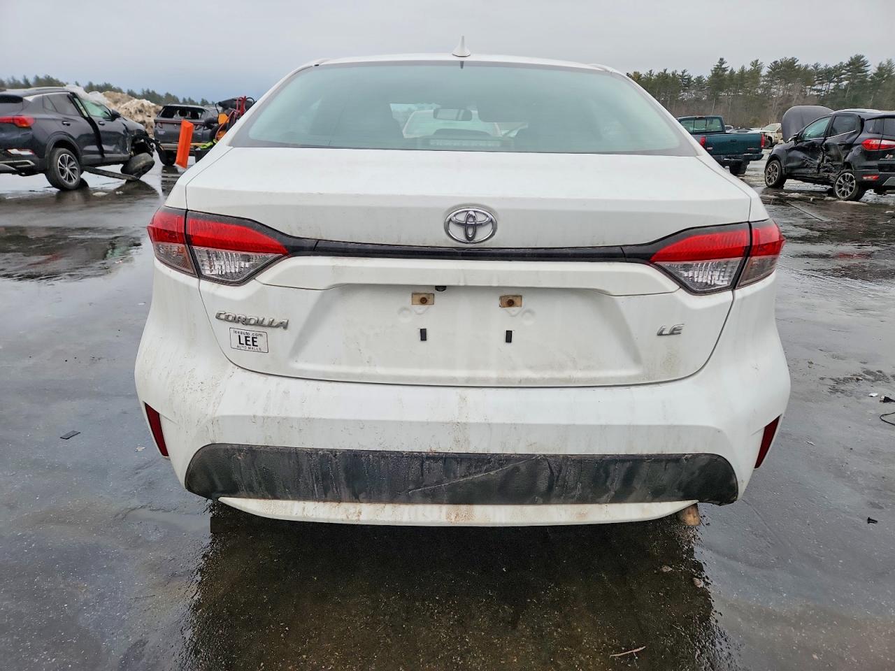 2021 TOYOTA COROLLA LE photo 6