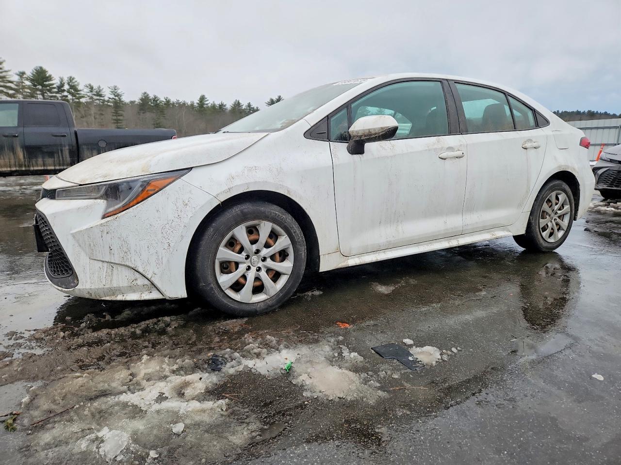 2021 TOYOTA COROLLA