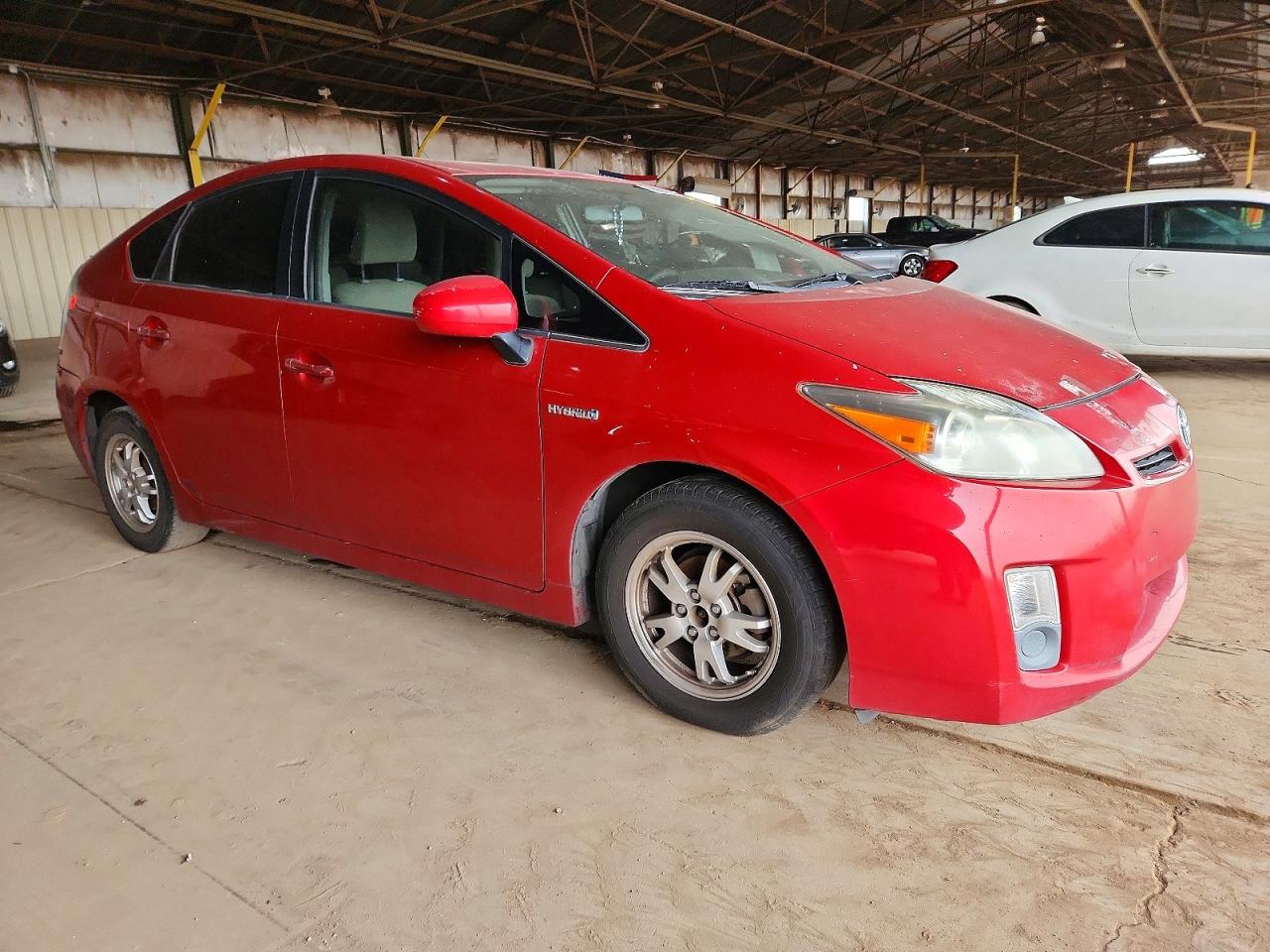 2010 TOYOTA PRIUS photo 4