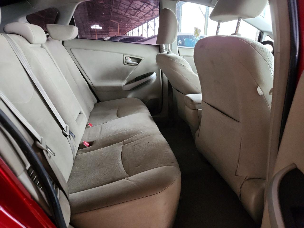 2010 TOYOTA PRIUS photo 10