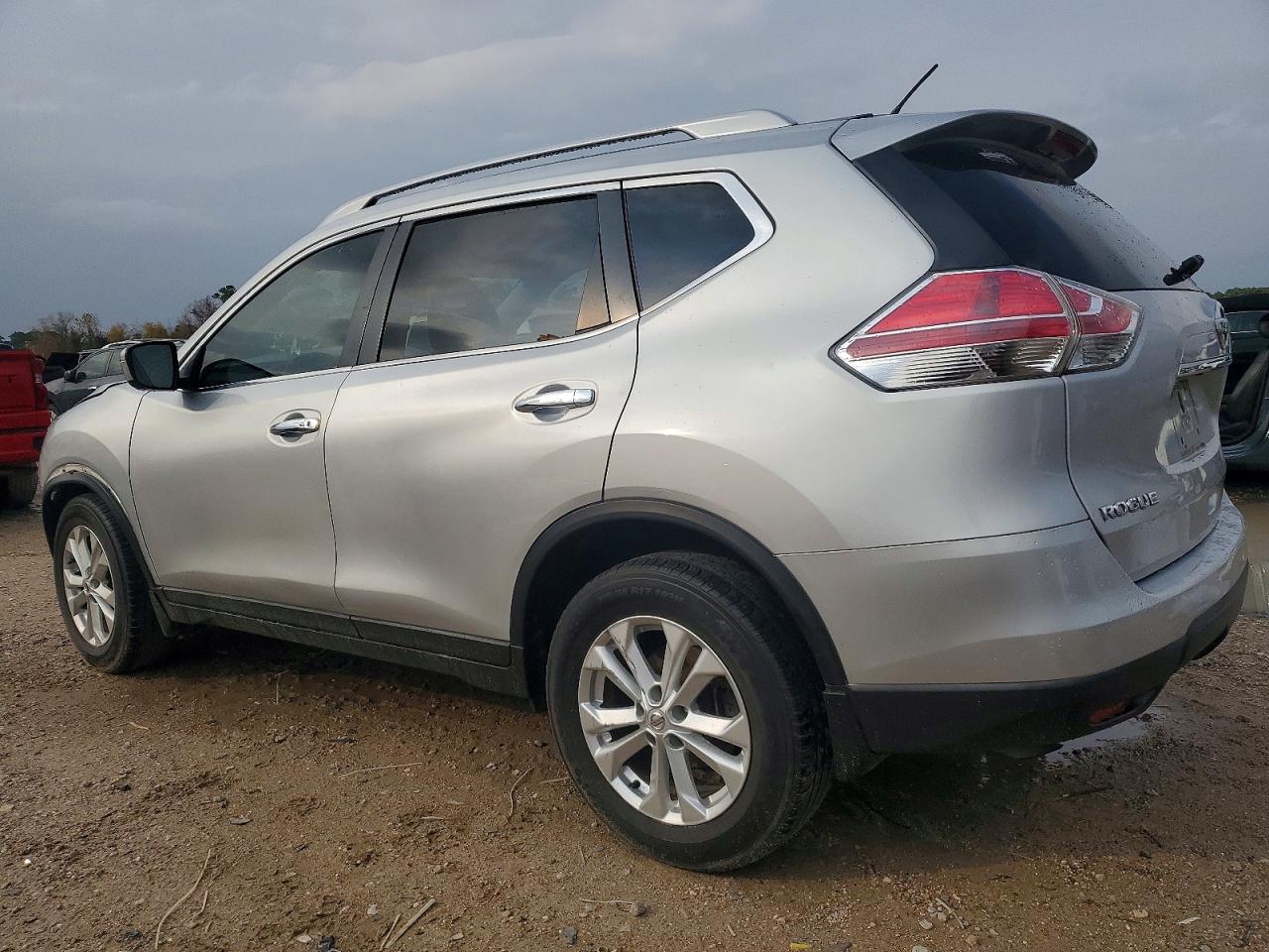 2016 NISSAN ROGUE S photo 4