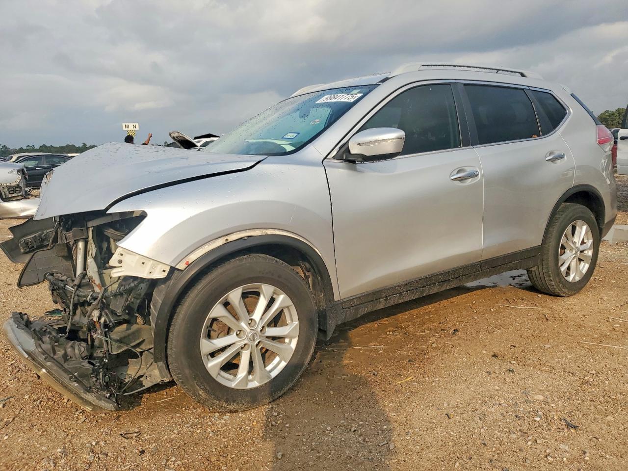 2016 NISSAN ROGUE