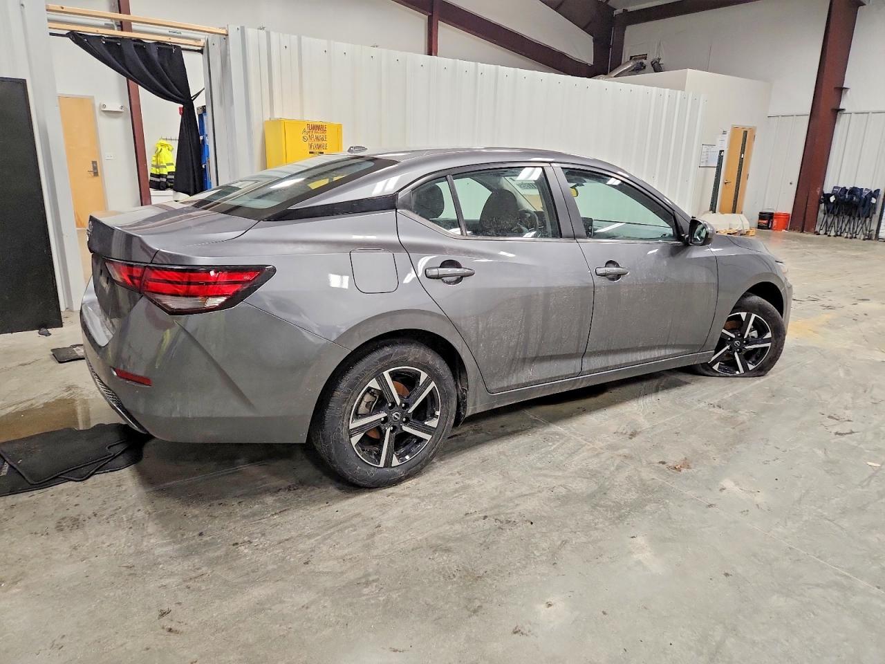 2025 NISSAN SENTRA SV photo 3