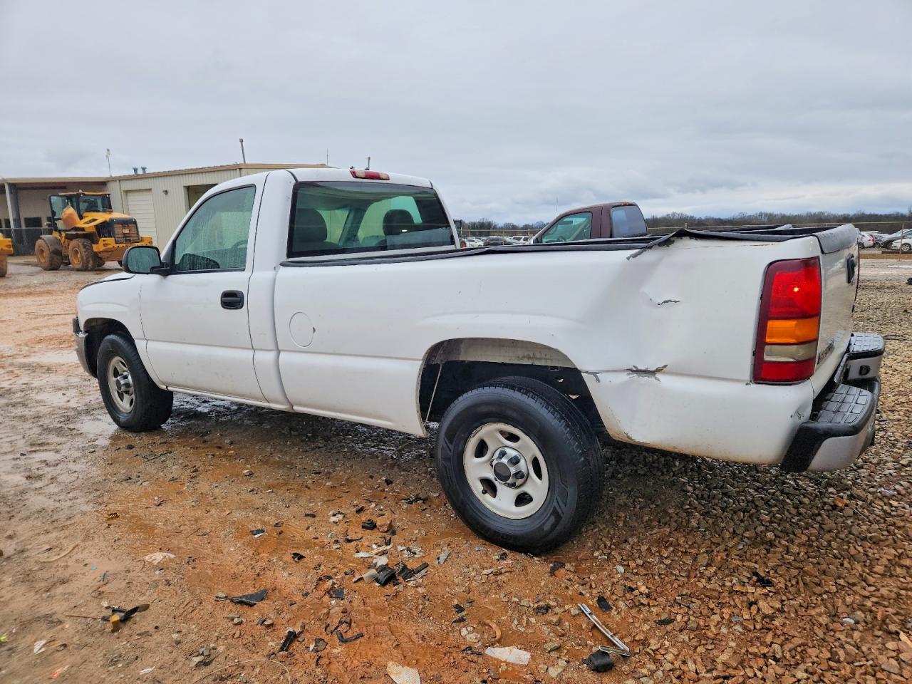 2003 GMC NEW SIERRA K1500 photo 3