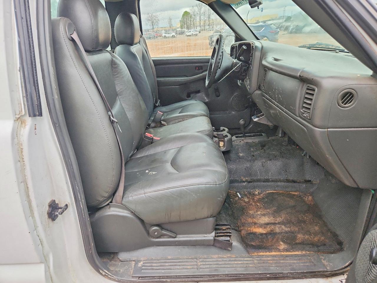 2003 GMC NEW SIERRA K1500 photo 19