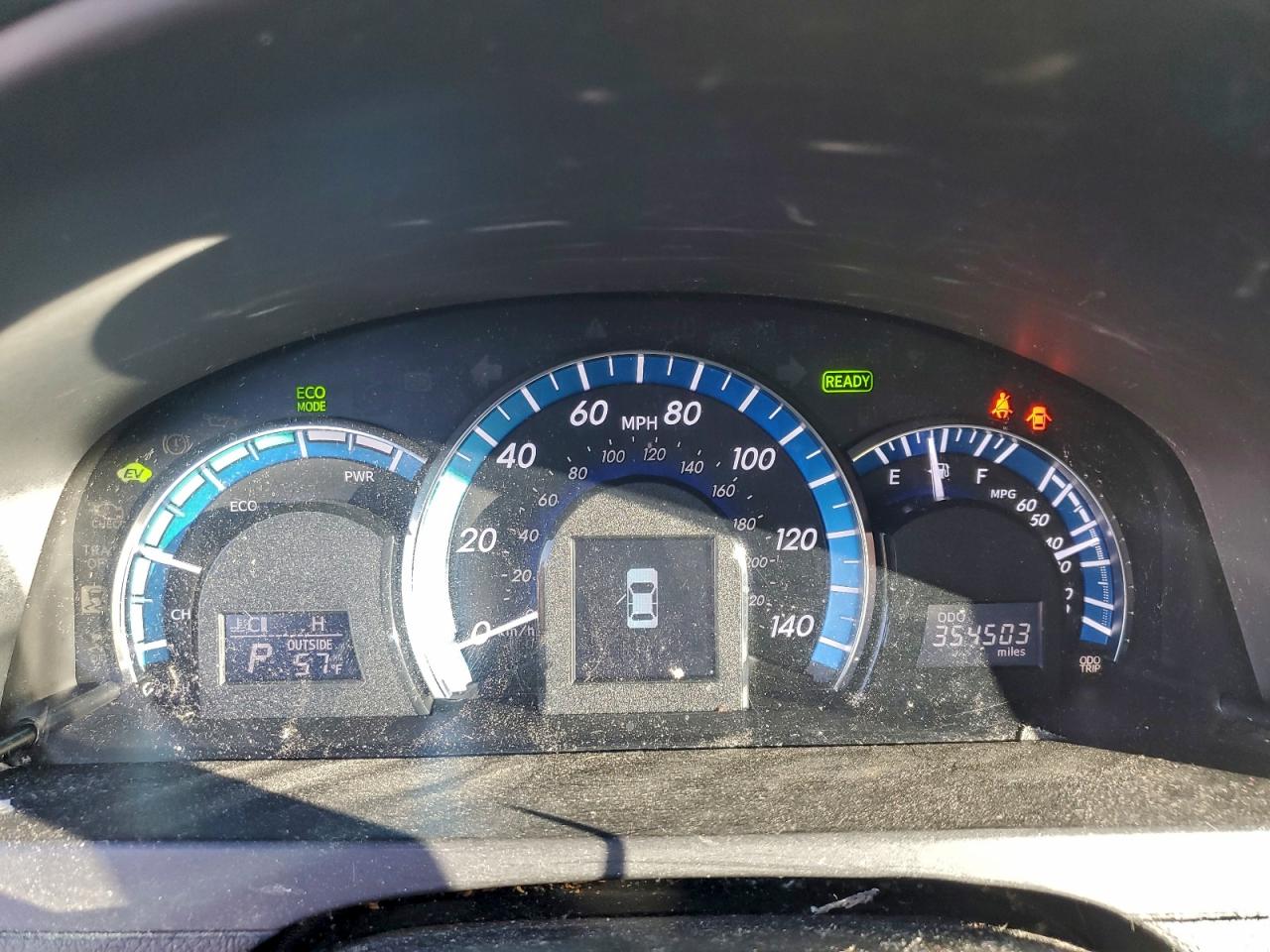 2013 TOYOTA CAMRY HYBRID photo 9