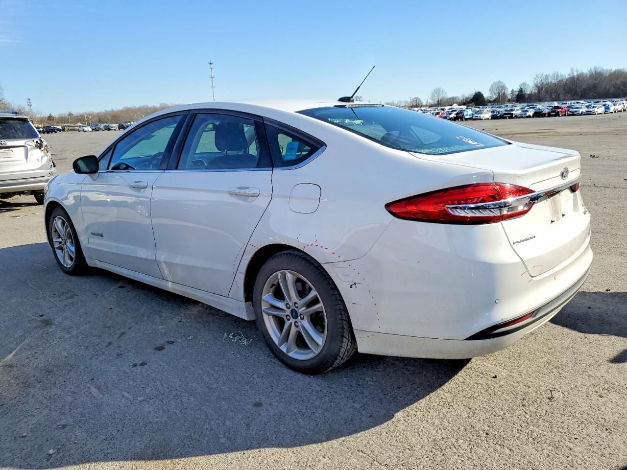 2018 FORD FUSION SE HYBRID photo 4