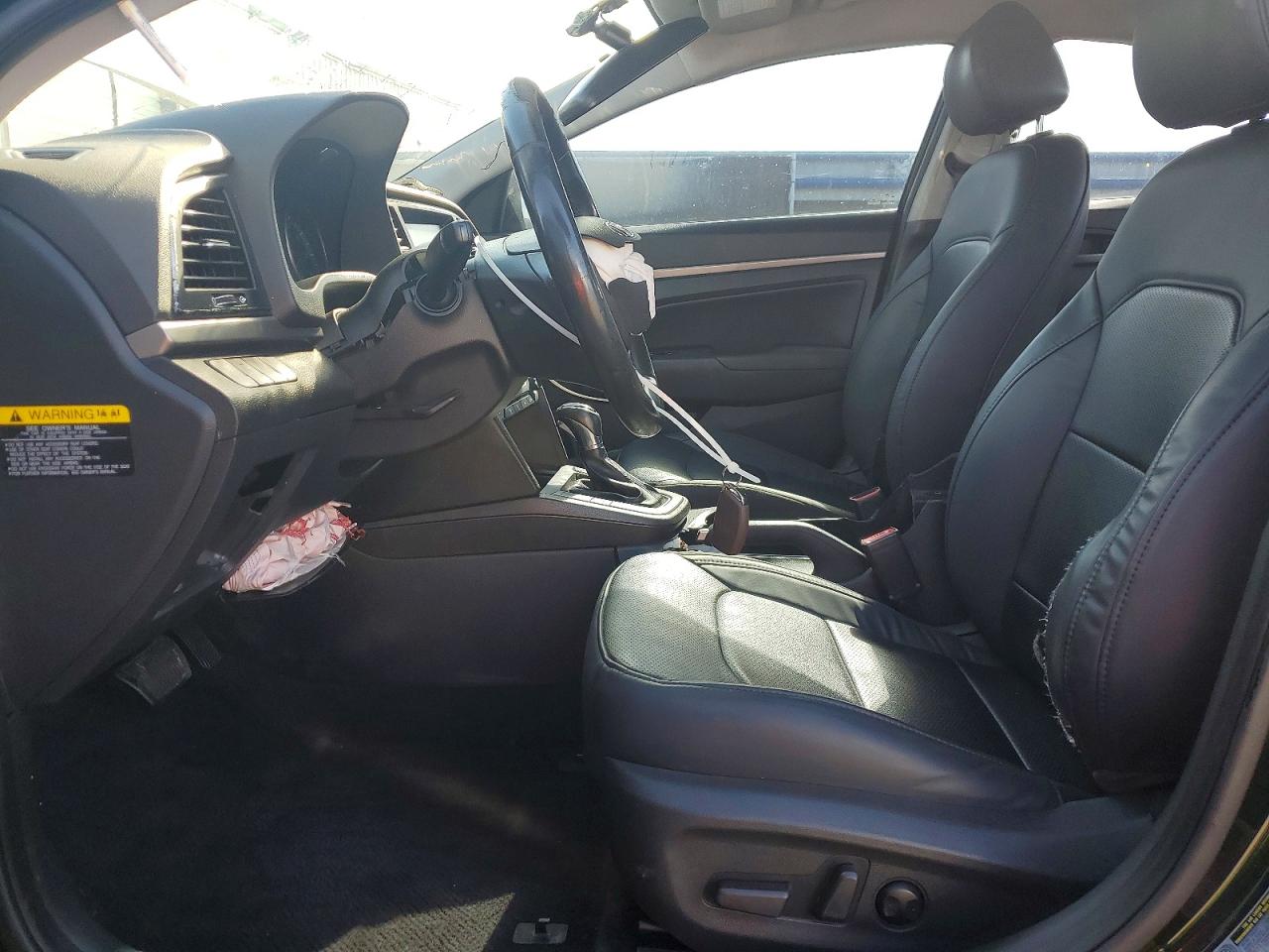 2017 HYUNDAI ELANTRA SE photo 7