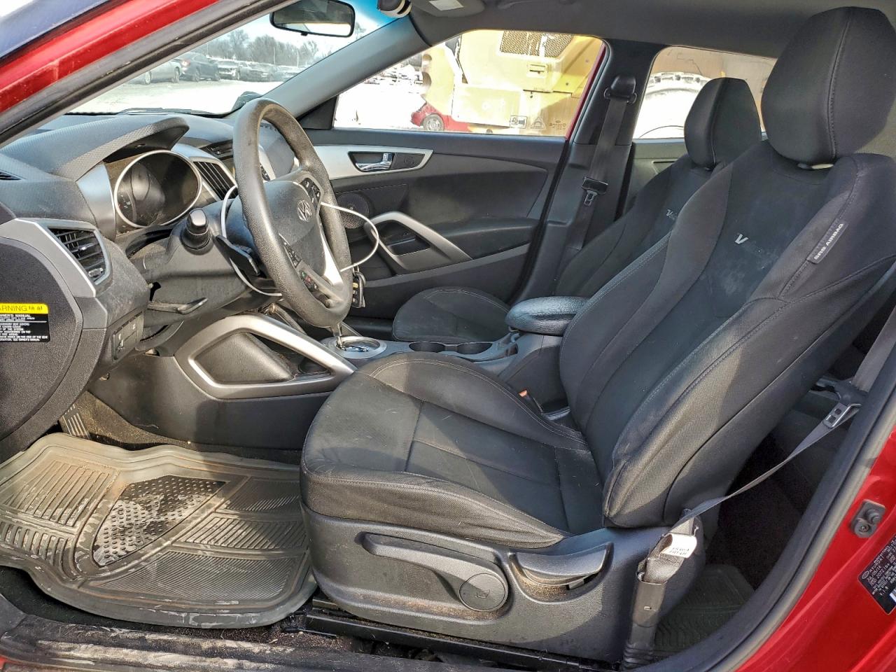 2015 HYUNDAI VELOSTER photo 7
