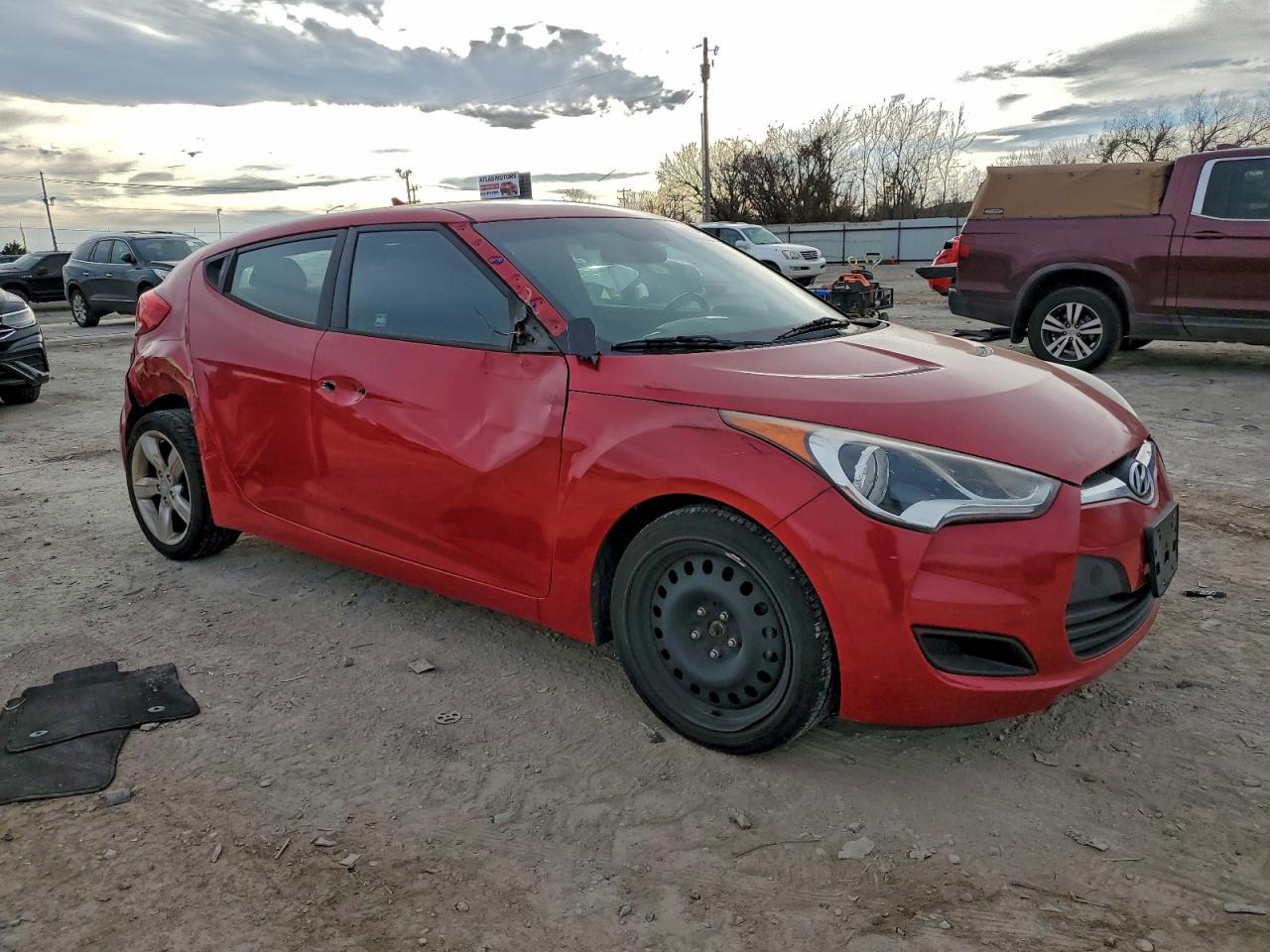 2015 HYUNDAI VELOSTER photo 4