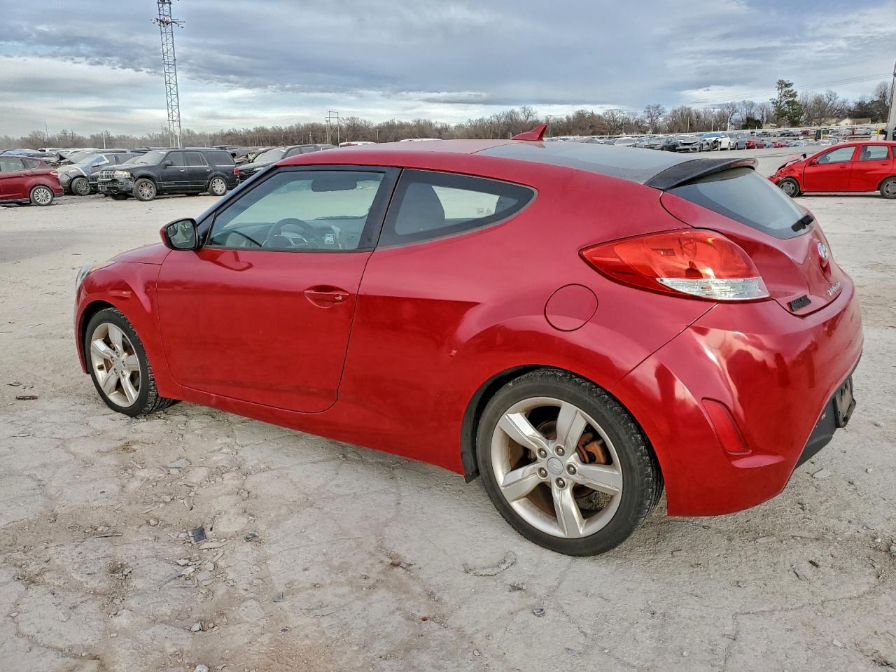 2015 HYUNDAI VELOSTER photo 2