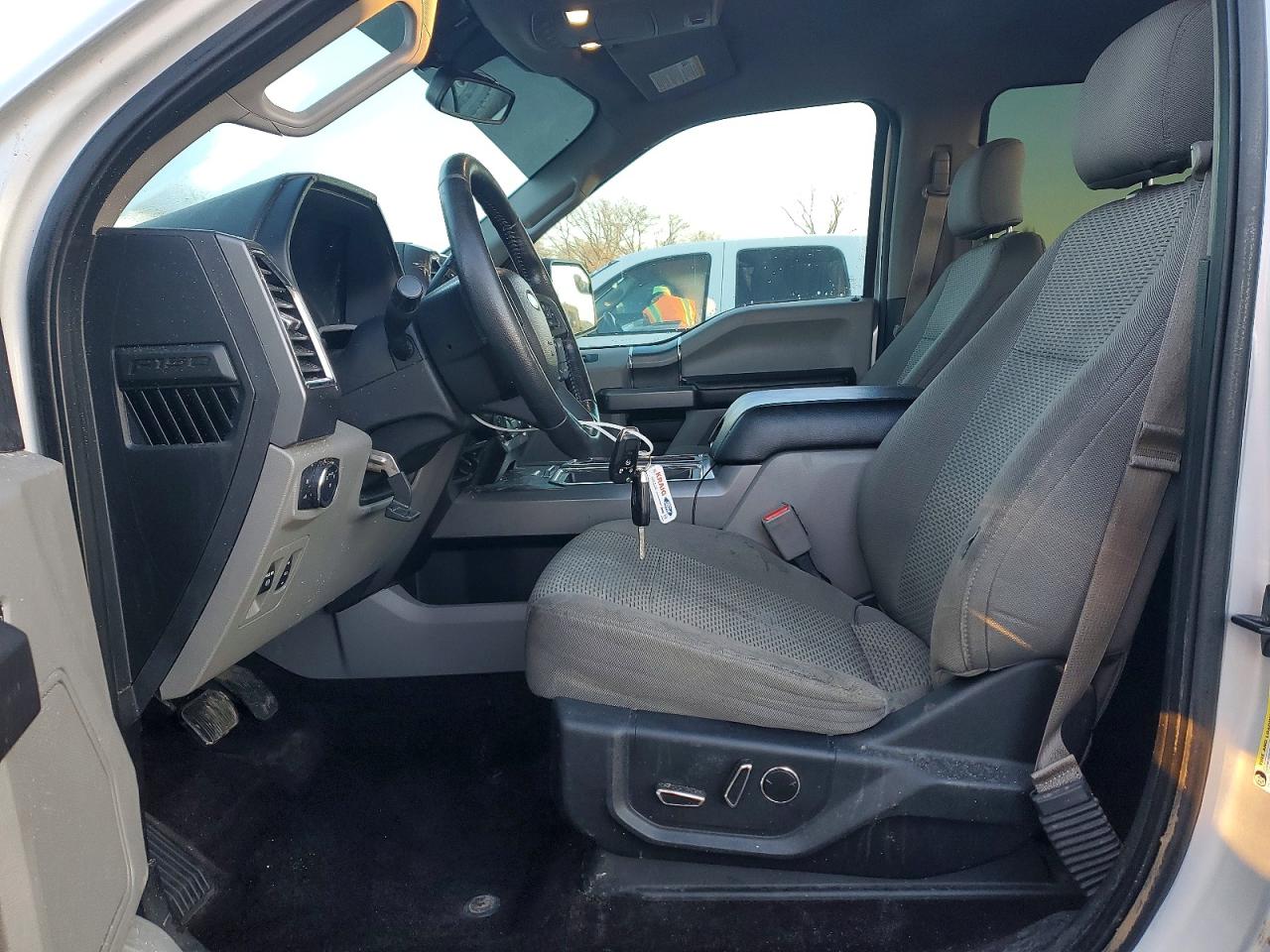 2016 FORD F150 SUPERCREW photo 7