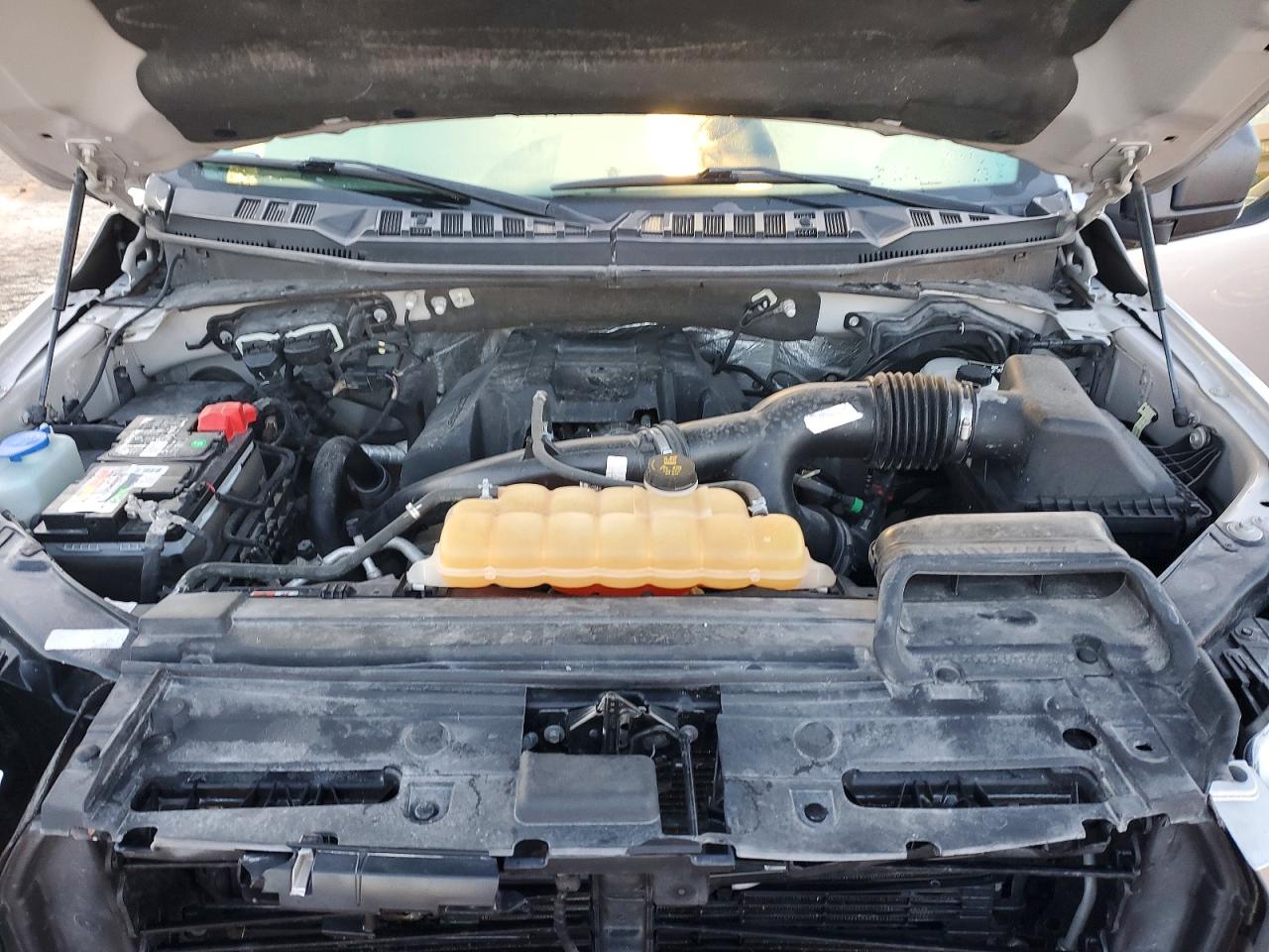 2016 FORD F150 SUPERCREW photo 11