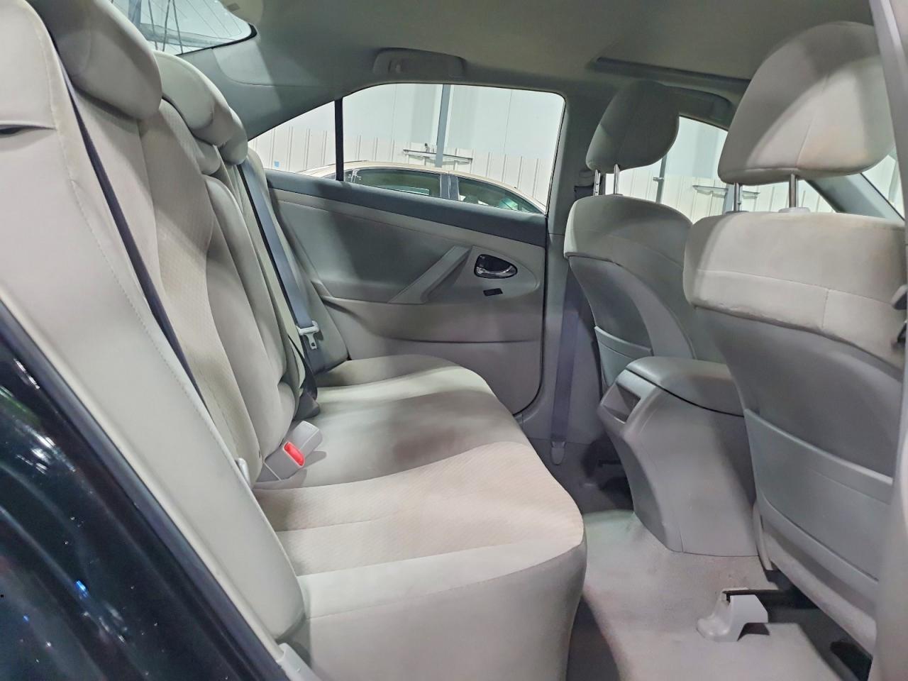 2008 TOYOTA CAMRY LE photo 19