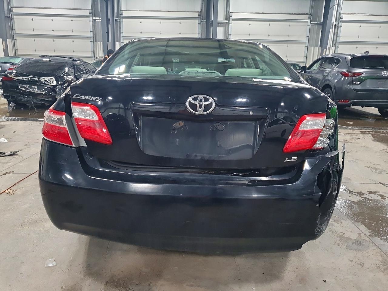 2008 TOYOTA CAMRY LE photo 11