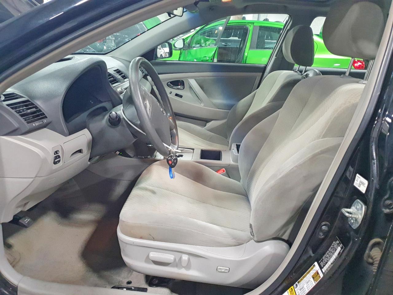 2008 TOYOTA CAMRY LE photo 13