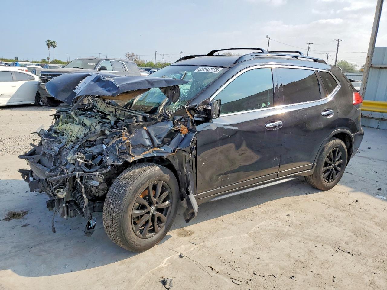 2017 NISSAN ROGUE