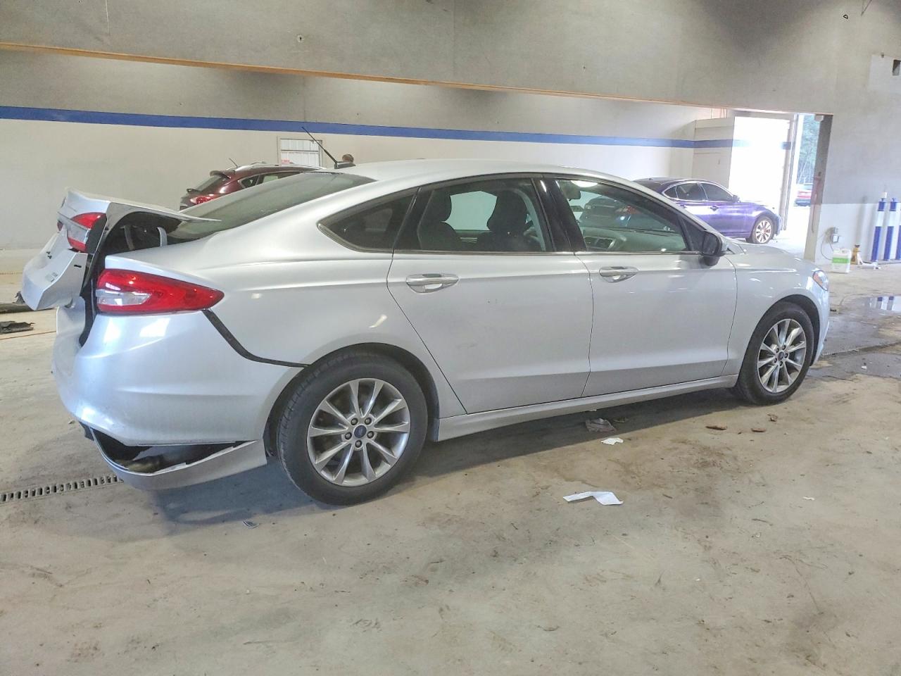 2017 FORD FUSION SE photo 3