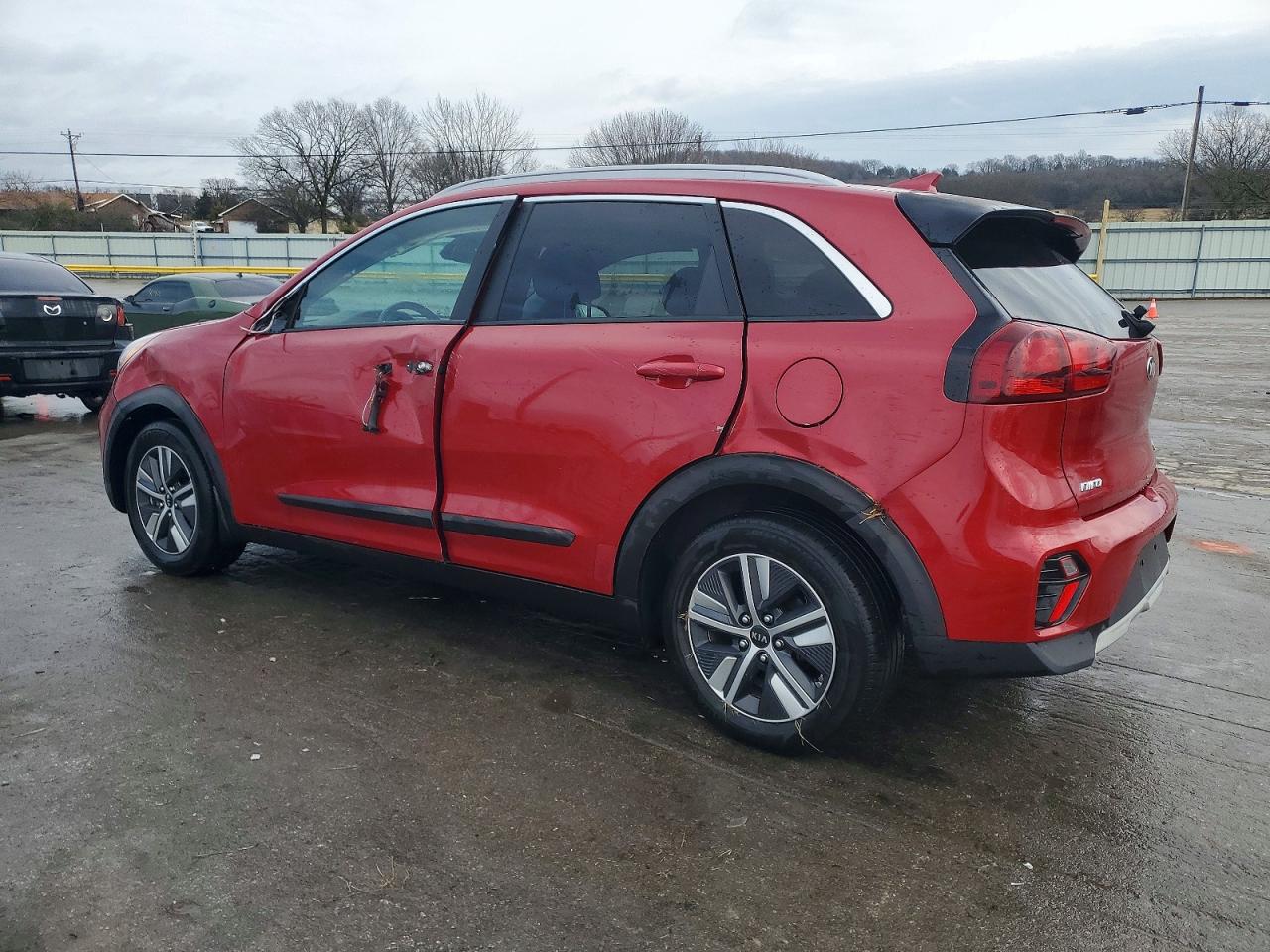 2021 KIA NIRO LX photo 2