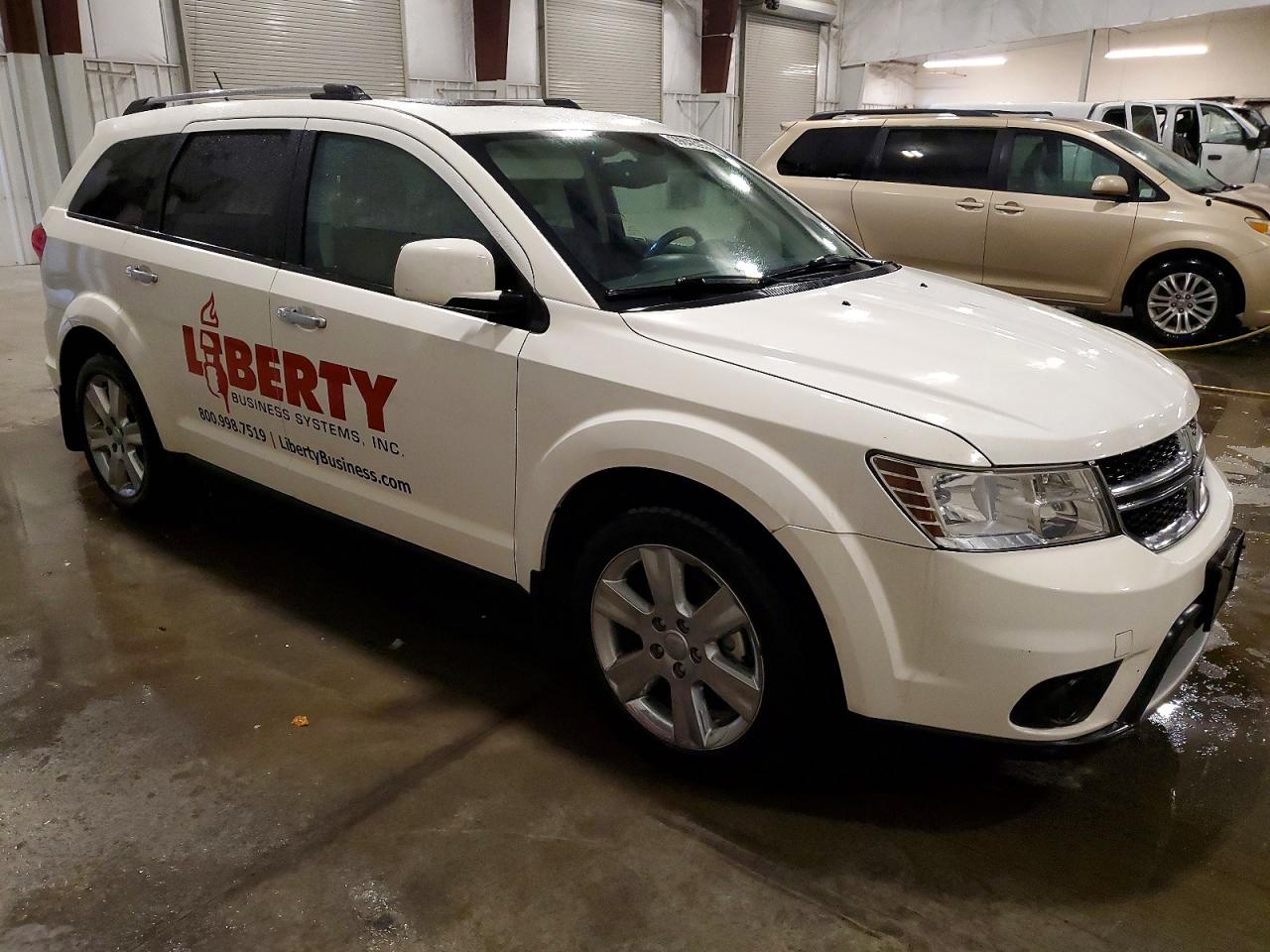 2015 DODGE JOURNEY LIMITED photo 4